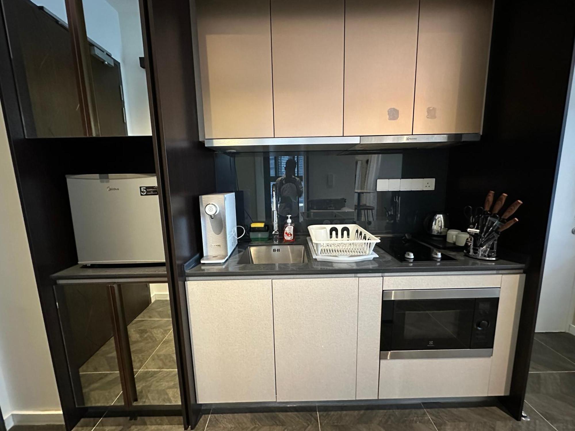 Scarletz Suites Klcc By Numa Куала Лумпур Екстериор снимка