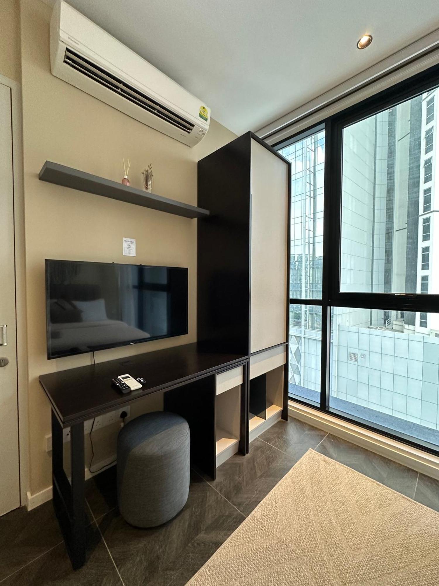 Scarletz Suites Klcc By Numa Куала Лумпур Екстериор снимка