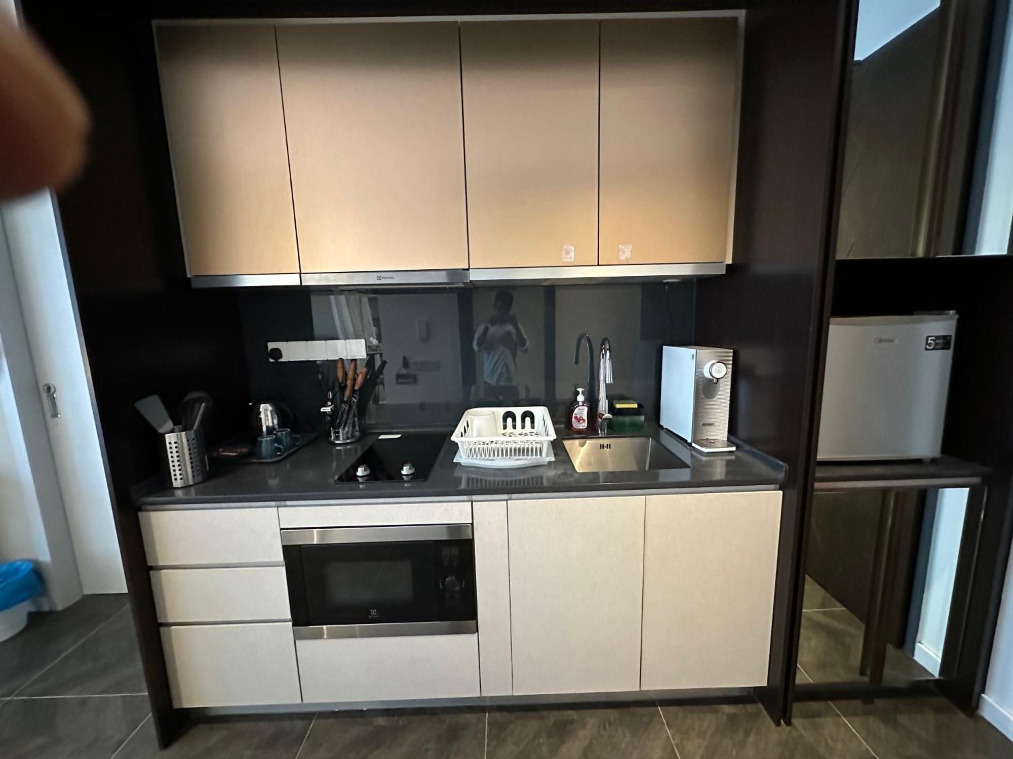 Scarletz Suites Klcc By Numa Куала Лумпур Екстериор снимка