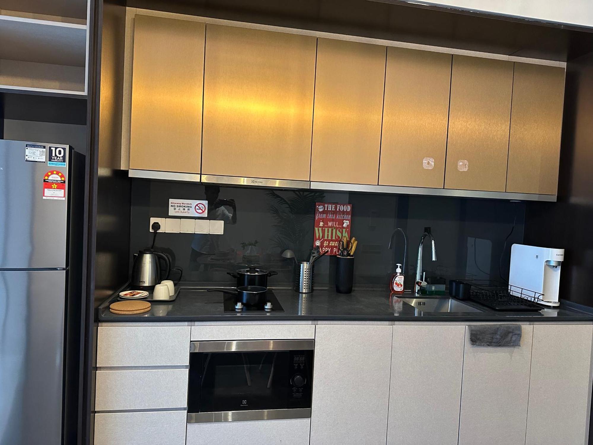 Scarletz Suites Klcc By Numa Куала Лумпур Екстериор снимка